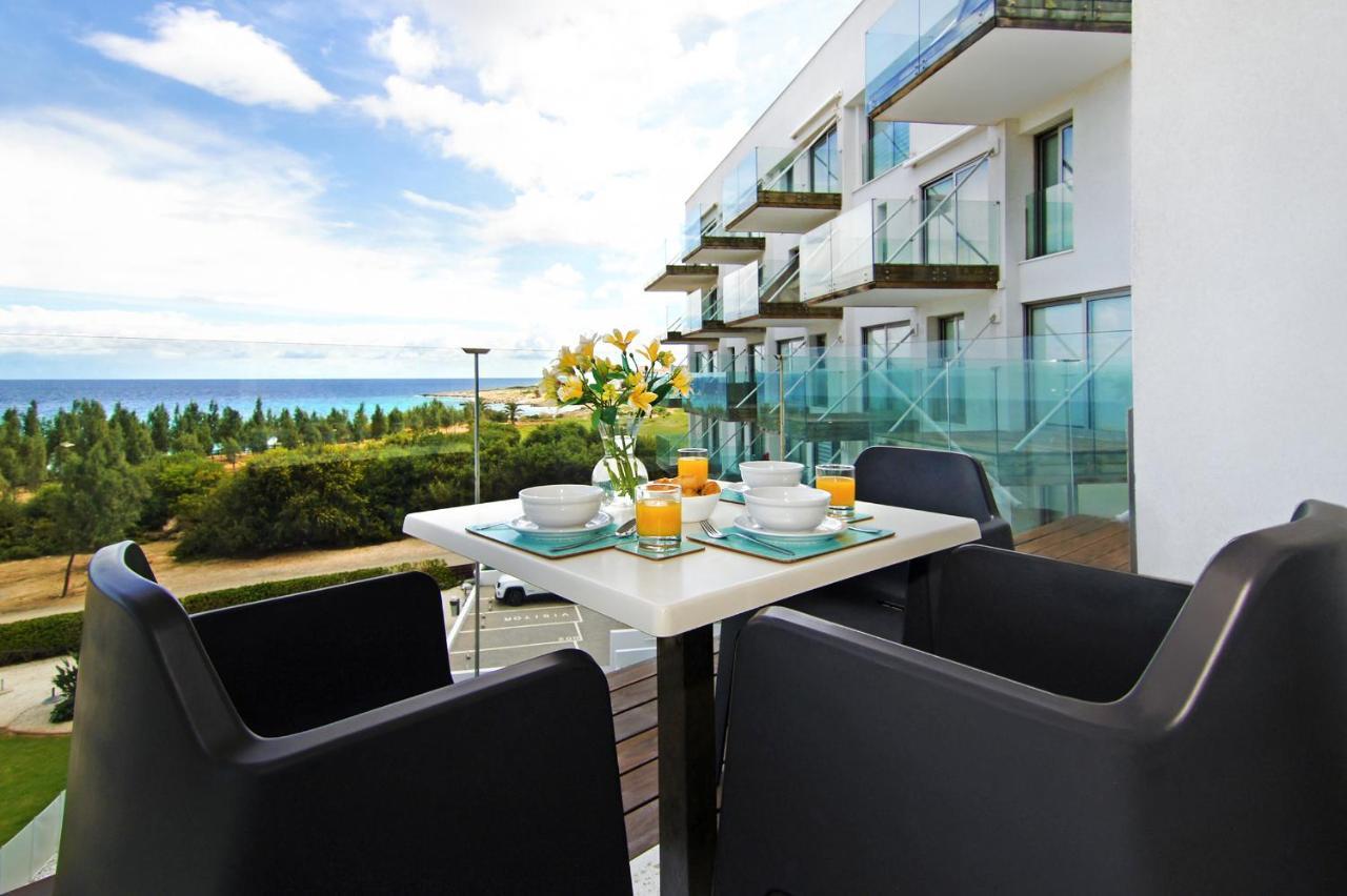 Apartment Josephine - Beachfront Protaras Exterior photo