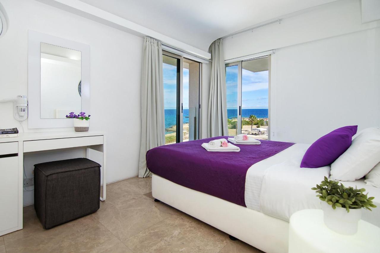 Apartment Josephine - Beachfront Protaras Exterior photo